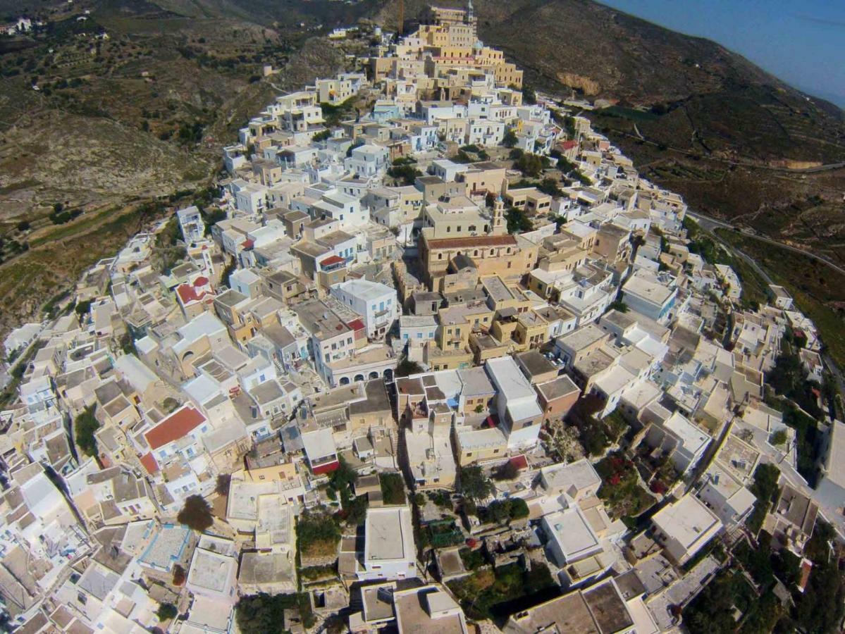 Traditional Medieval Stone House In "Ano Syros" 외부 사진