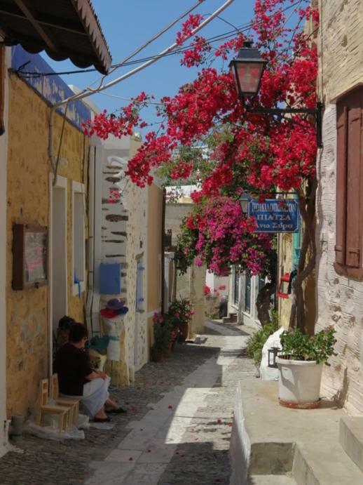 Traditional Medieval Stone House In "Ano Syros" 외부 사진